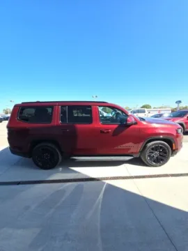 More photos of 2022 Jeep Wagoneer Series II at Quality Motors Ford, KS