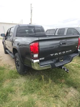 More photos of 2018 Toyota Tacoma TRD Off-Road at Quality Motors Ford, KS