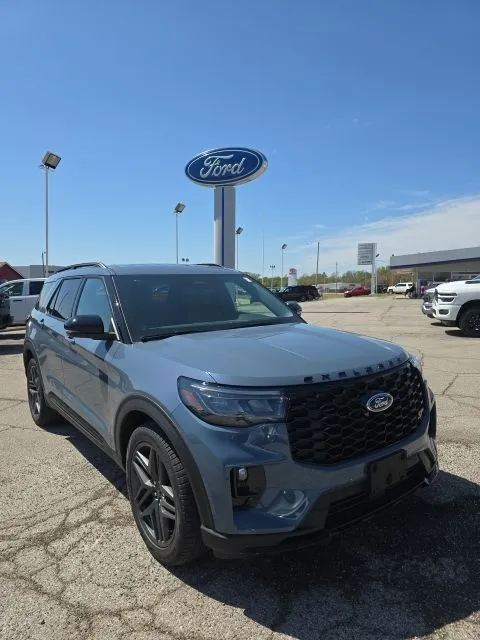 Blue 2026 Ford Explorer ST for sale in Independence, KS