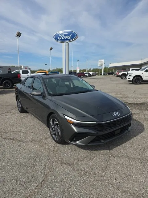 2025 Hyundai Elantra Limited
