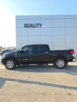 Black 2013 Toyota Tundra Platinum for sale in Independence, KS