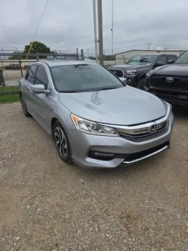 Photos of 2017 Honda Accord EX-L for sale in Independence, KS at Quality Motors Ford