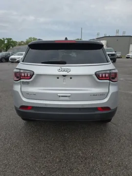 More photos of 2024 Jeep Compass Limited at Quality Motors Ford, KS