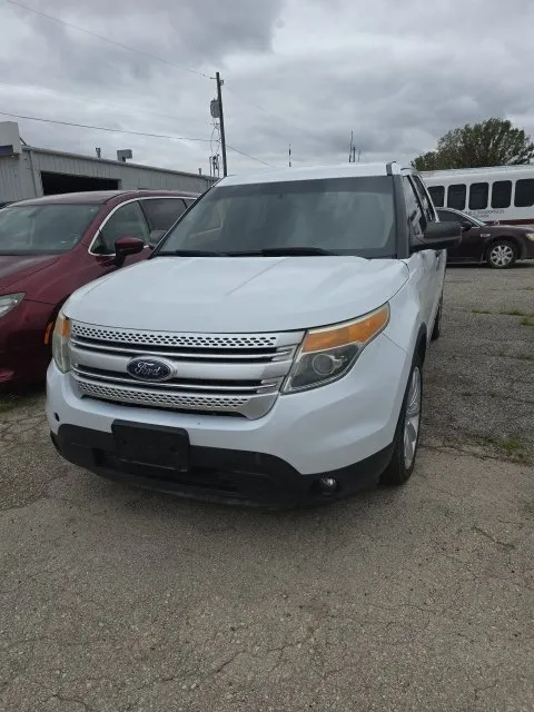 2015 Ford Explorer