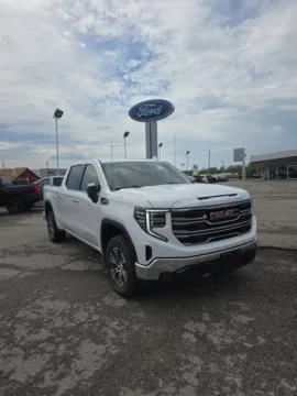 White 2026 GMC Sierra 1500 SLT for sale in Independence, KS
