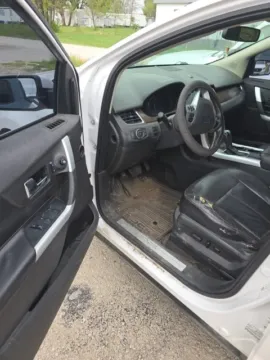 More photos of 2011 Ford Edge Limited at Quality Motors Ford, KS