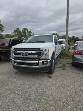 White 2022 Ford F-250SD XLT for sale in Independence, KS