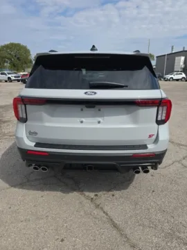 More photos of 2027 Ford Explorer ST at Quality Motors Ford, KS
