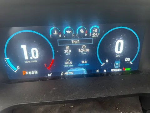 More photos of 2021 Ford F-150 Lariat at Quality Motors Ford, KS