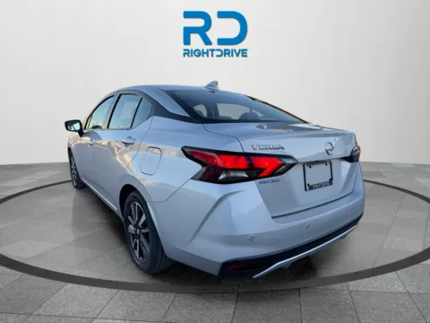 More photos of 2021 Nissan Versa 1.6 SV at RightDrive - 6930 Alameda, TX