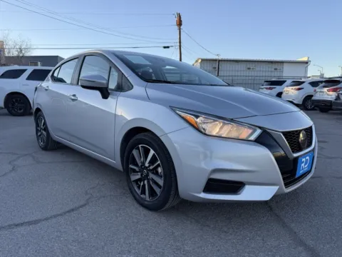 Silver 2021 Nissan Versa 1.6 SV for sale in El Paso, TX