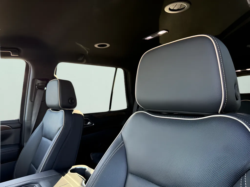 2024 Chevrolet Tahoe Premier - Photo 12