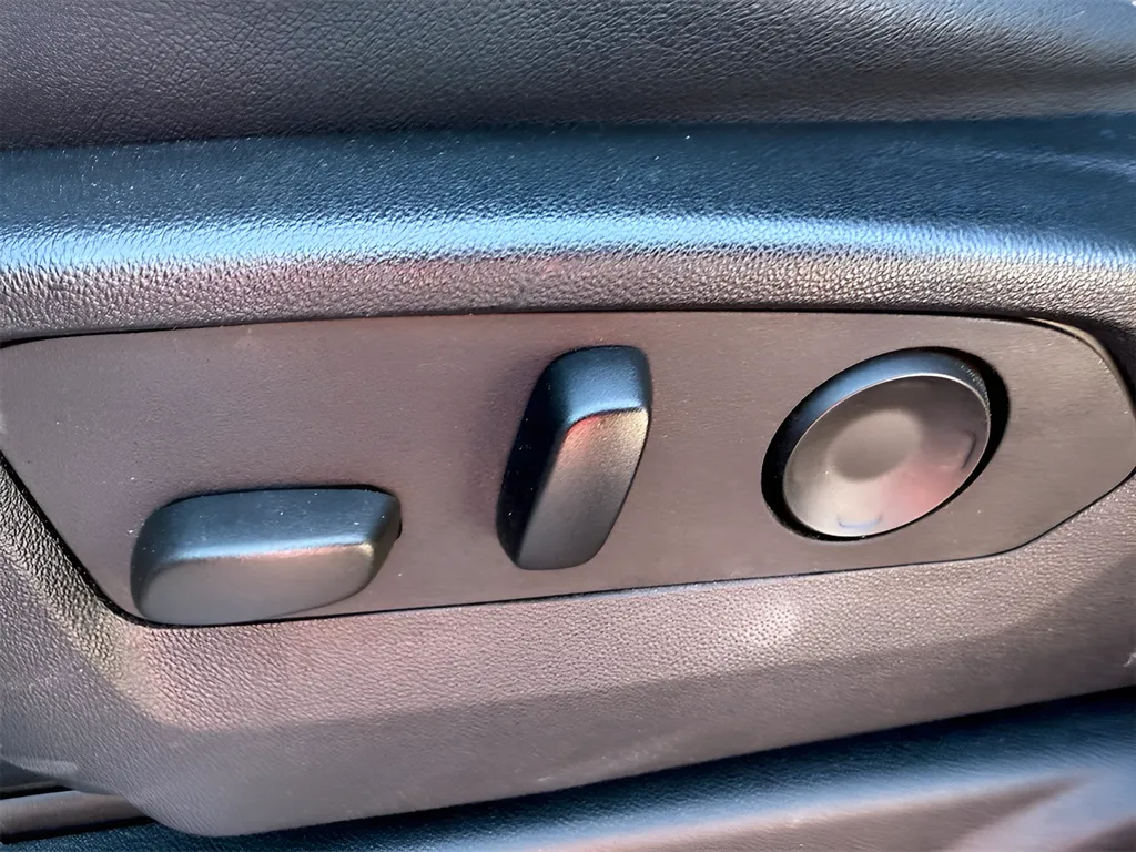 2024 Chevrolet Tahoe Premier - Photo 17