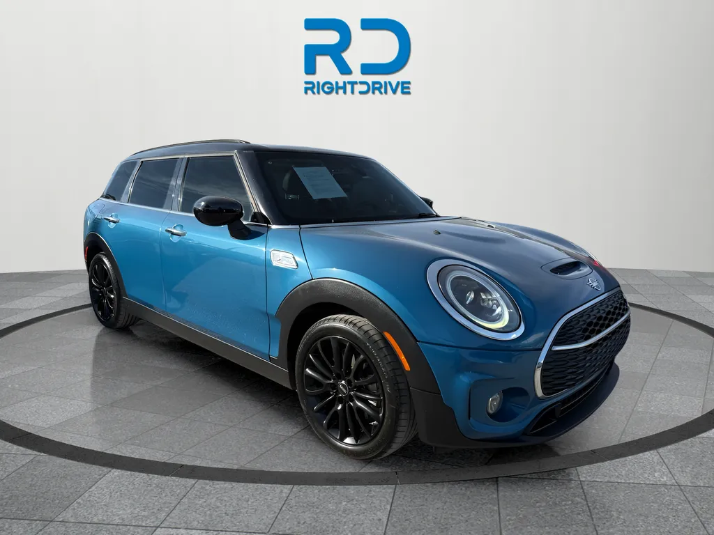 Blue 2022 MINI Cooper S Clubman Signature for sale in El Paso, TX