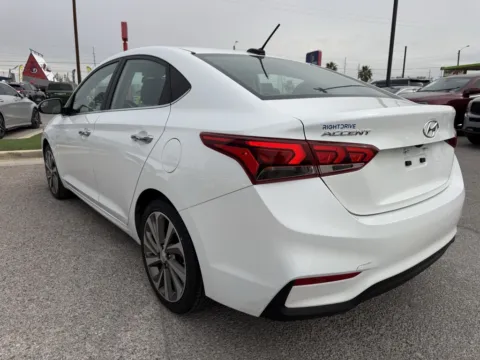 More photos of 2022 Hyundai Accent Limited at RightDrive - 6930 Alameda, TX