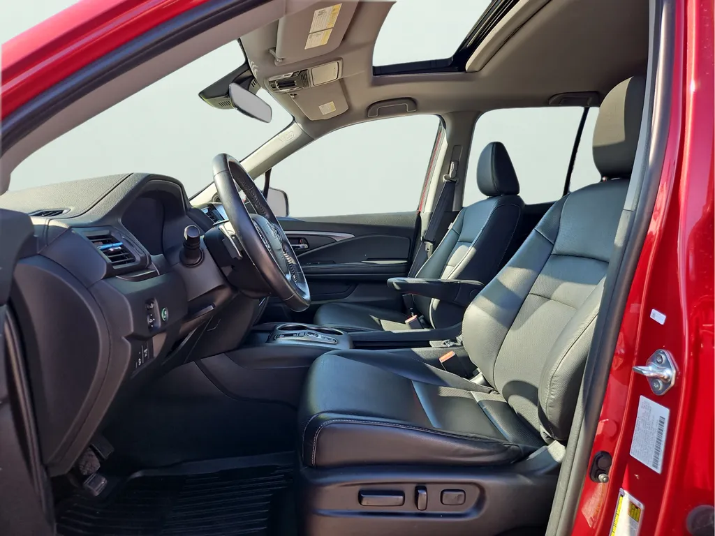 2021 Honda Ridgeline RTL - Photo 17