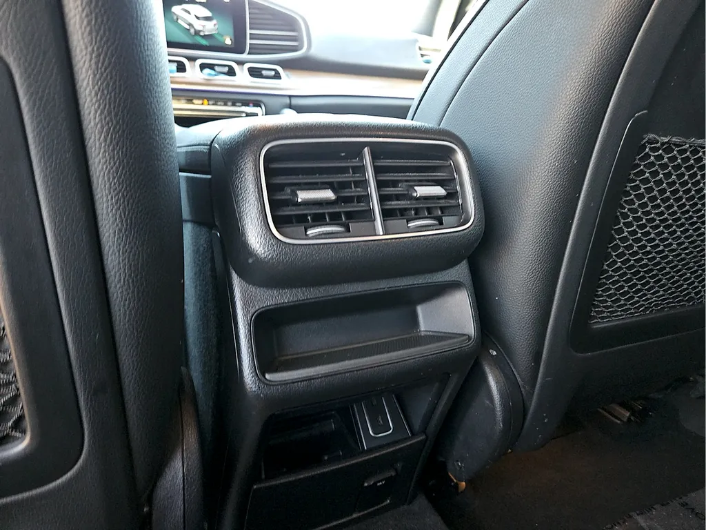 2021 Mercedes-Benz GLE GLE350 - Photo 12