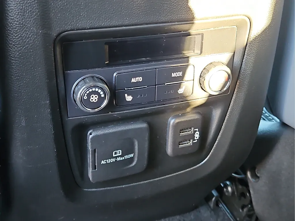 2024 Buick Enclave Premium - Photo 15