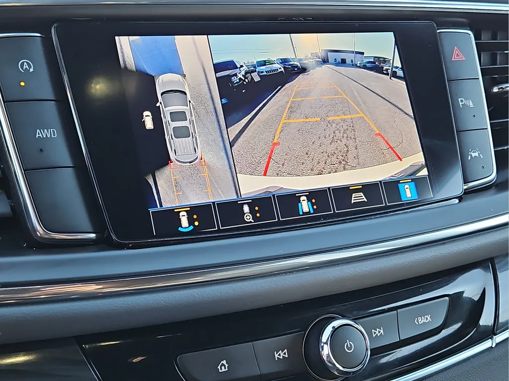 2024 Buick Enclave Premium - Photo 23