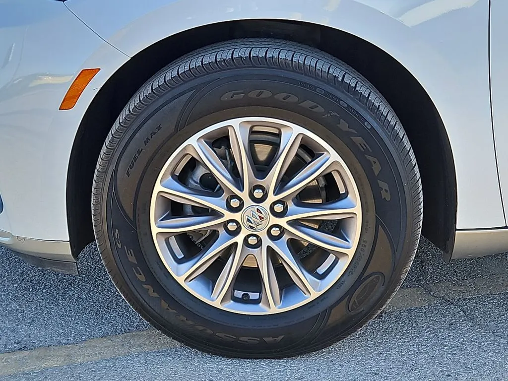 2024 Buick Enclave Premium - Photo 10