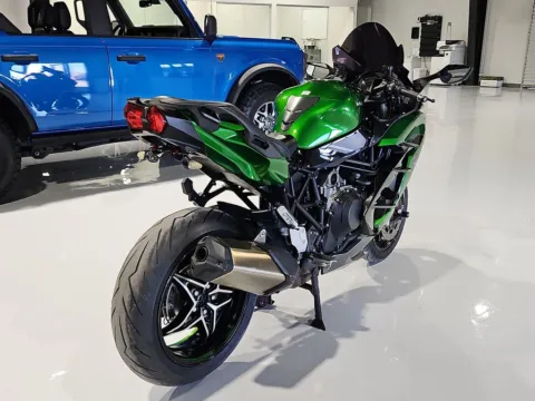 More photos of 2021 Kawasaki Ninja SE+ at RightDrive - 6930 Alameda, TX
