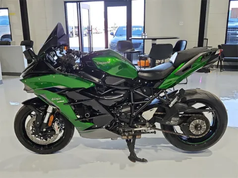 Photos of 2021 Kawasaki Ninja SE+ for sale in El Paso, TX at RightDrive - 6930 Alameda