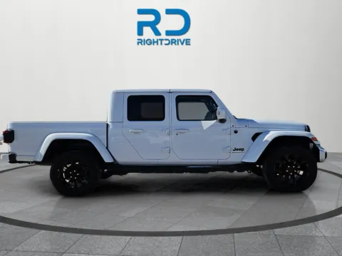 Photos of 2023 Jeep Gladiator High Altitude for sale in El Paso, TX at RightDrive - 6930 Alameda