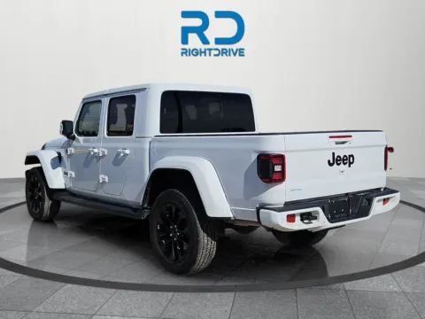 More photos of 2023 Jeep Gladiator High Altitude at RightDrive - 6930 Alameda, TX