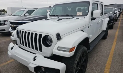 Another view of 2023 Jeep Gladiator High Altitude for sale in El Paso, TX at RightDrive - 6930 Alameda