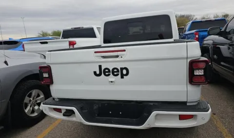 More photos of 2023 Jeep Gladiator High Altitude at RightDrive - 6930 Alameda, TX