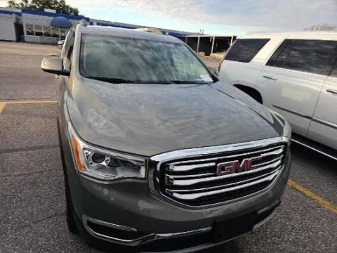 More photos of 2019 GMC Acadia SLE-2 at RightDrive - 6930 Alameda, TX