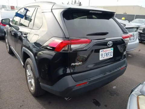 More photos of 2021 Toyota RAV4 XLE at RightDrive - 6930 Alameda, TX