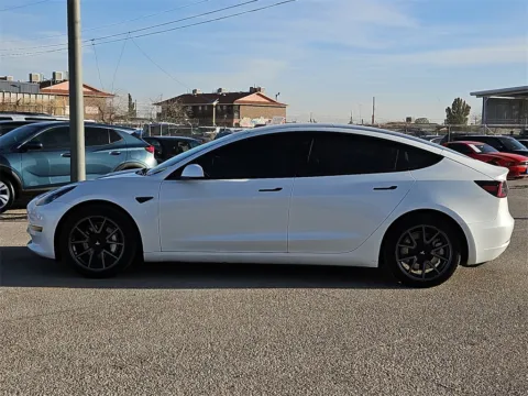 More photos of 2023 Tesla Model 3 at RightDrive - 6930 Alameda, TX