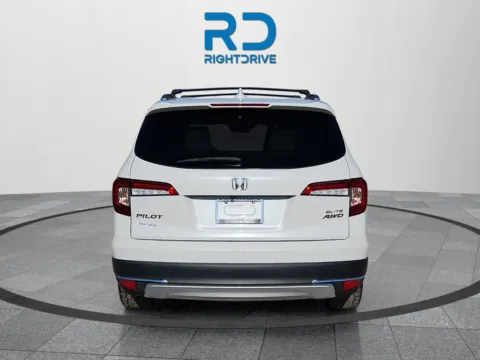 More photos of 2020 Honda Pilot Elite at RightDrive - 6930 Alameda, TX