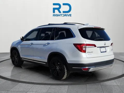 More photos of 2020 Honda Pilot Elite at RightDrive - 6930 Alameda, TX