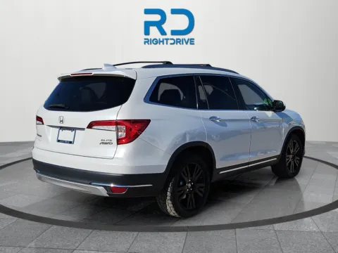 Another view of 2020 Honda Pilot Elite for sale in El Paso, TX at RightDrive - 6930 Alameda