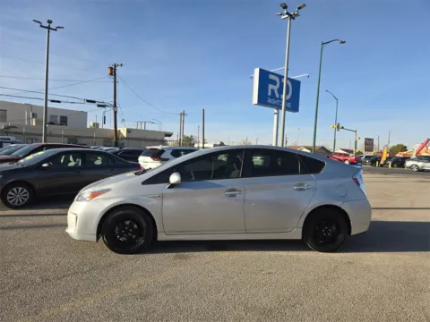More photos of 2015 Toyota Prius Four at RightDrive - 6930 Alameda, TX
