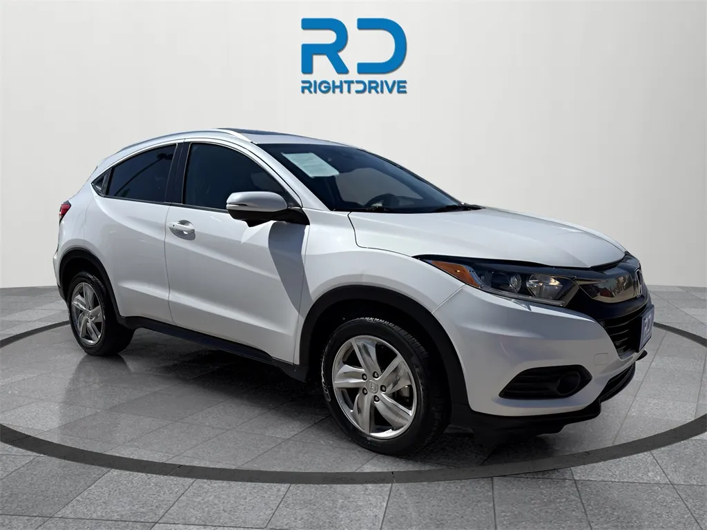 White 2021 Honda HR-V EX-L for sale in El Paso, TX