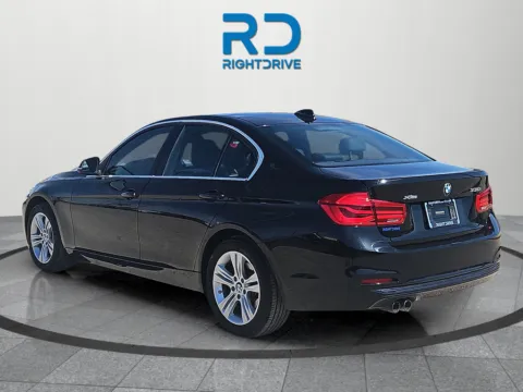 More photos of 2018 BMW 3 Series 330i xDrive at RightDrive - 6930 Alameda, TX