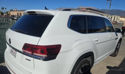 More photos of 2022 Volkswagen Atlas 3.6L V6 SEL Premium R-Line at RightDrive - 6930 Alameda, TX