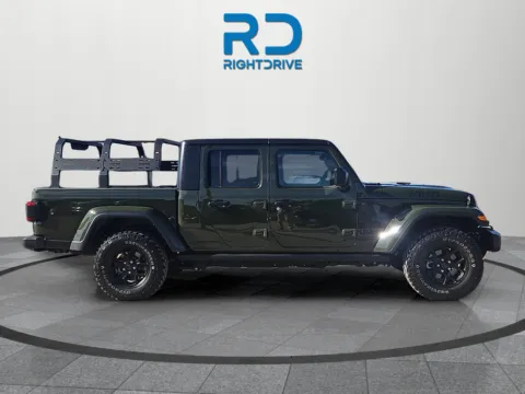 Photos of 2024 Jeep Gladiator Willys for sale in El Paso, TX at RightDrive - 6930 Alameda