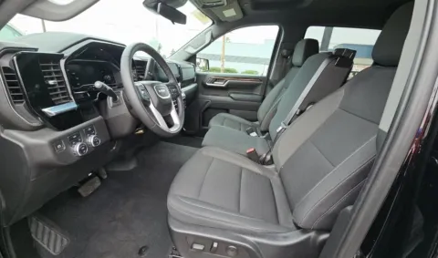 More photos of 2022 GMC Sierra 1500 Elevation at RightDrive - 6930 Alameda, TX