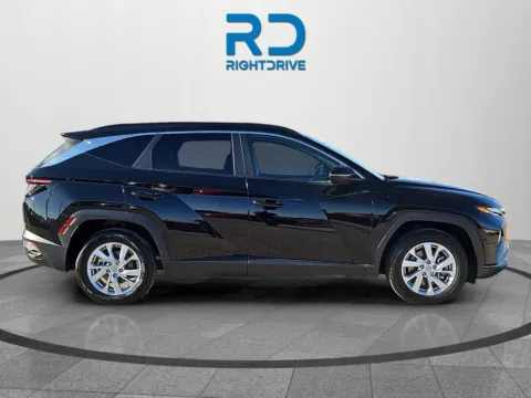 Photos of 2023 Hyundai Tucson SEL for sale in El Paso, TX at RightDrive - 6930 Alameda