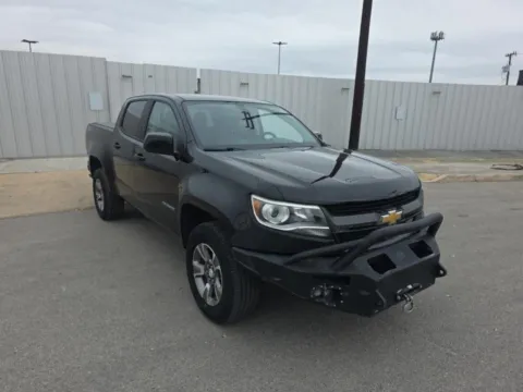 More photos of 2019 Chevrolet Colorado Z71 at RightDrive - 6930 Alameda, TX
