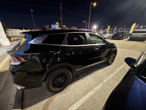 More photos of 2023 Kia Sportage Hybrid LX at RightDrive - 6930 Alameda, TX