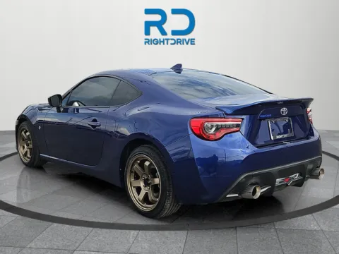 More photos of 2017 Toyota 86 at RightDrive - 6930 Alameda, TX