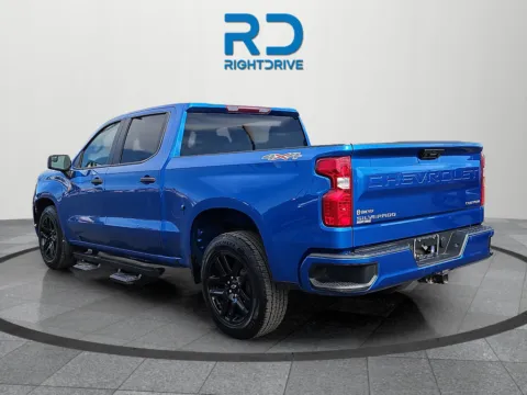 More photos of 2022 Chevrolet Silverado 1500 Custom at RightDrive - 6930 Alameda, TX