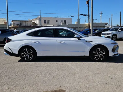 Photos of 2025 Hyundai Sonata SEL for sale in El Paso, TX at RightDrive - 6930 Alameda
