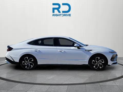 Photos of 2025 Hyundai Sonata SEL for sale in El Paso, TX at RightDrive - 6930 Alameda