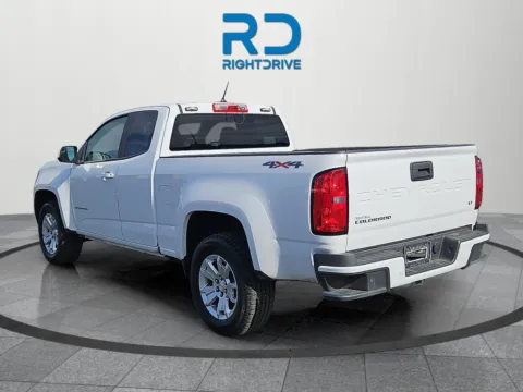 More photos of 2022 Chevrolet Colorado LT at RightDrive - 6930 Alameda, TX